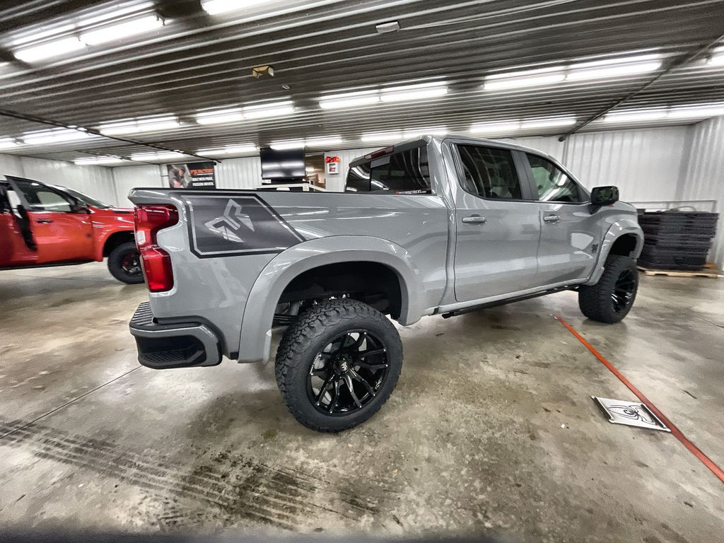 Vehicle Image 8