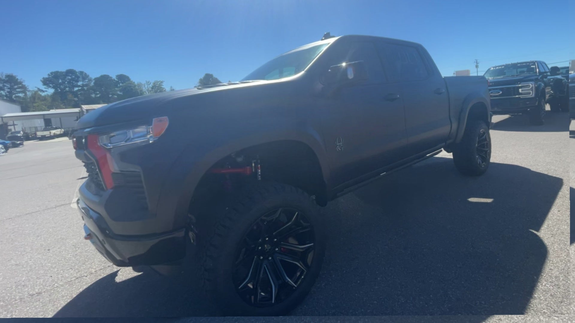 Vehicle Image 4