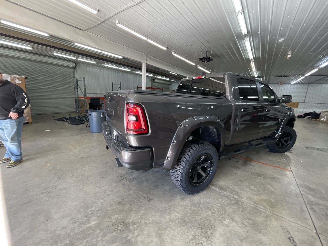 Vehicle Image 8