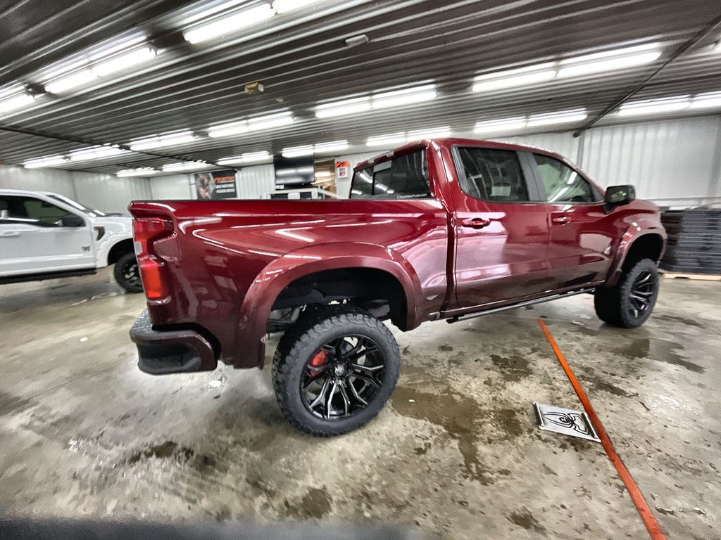 Vehicle Image 8