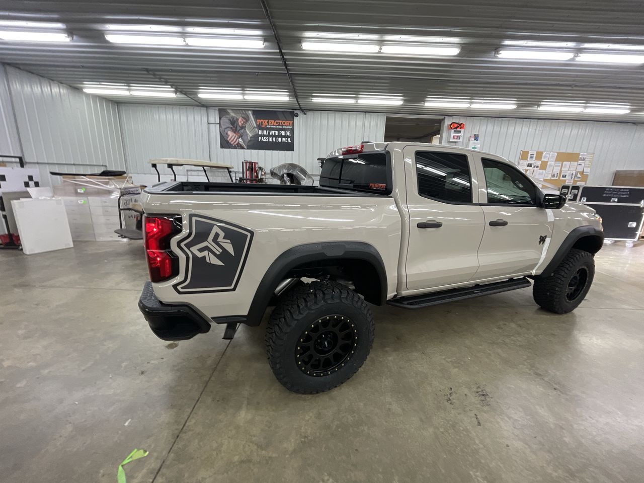 Vehicle Image 8