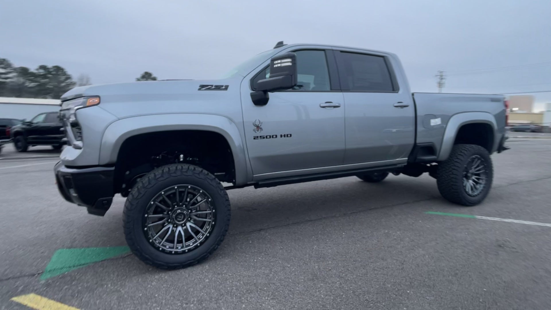 Vehicle Image 4