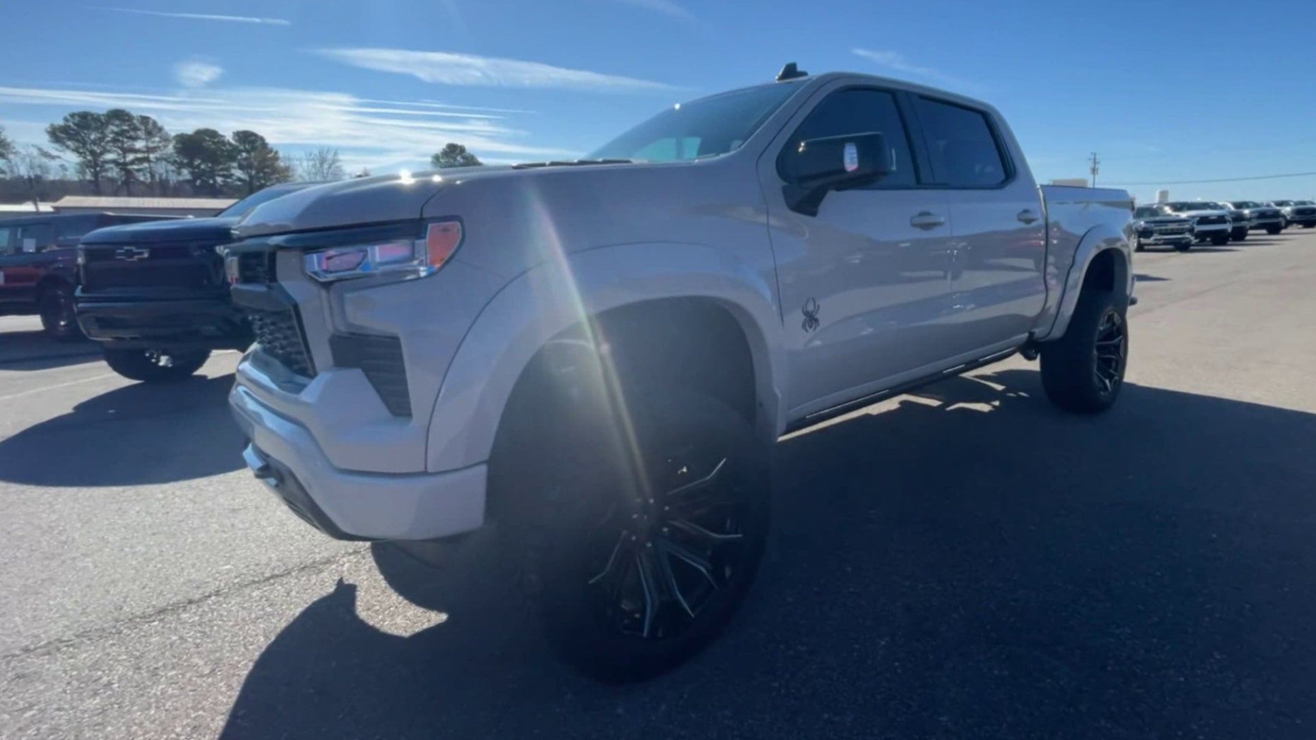 Vehicle Image 4