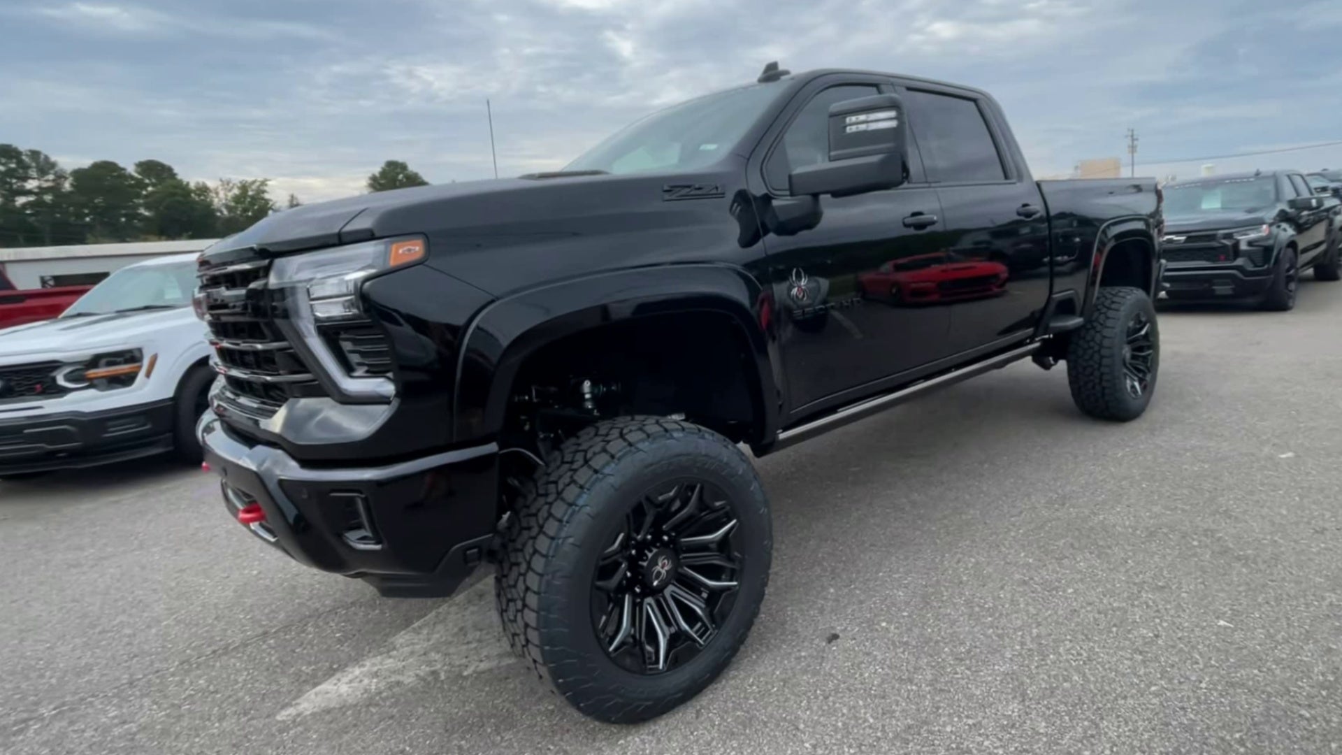 Vehicle Image 4