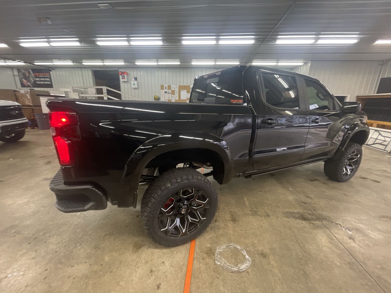 Vehicle Image 8