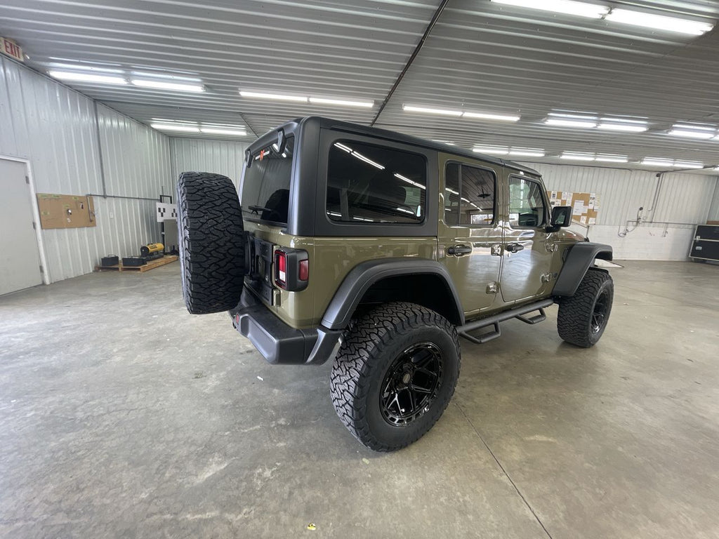 Vehicle Image 8