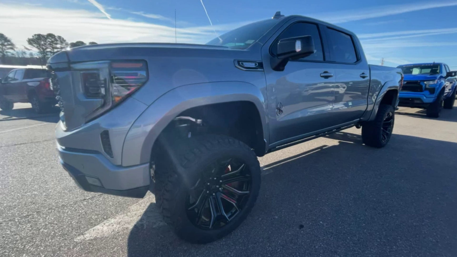 Vehicle Image 4