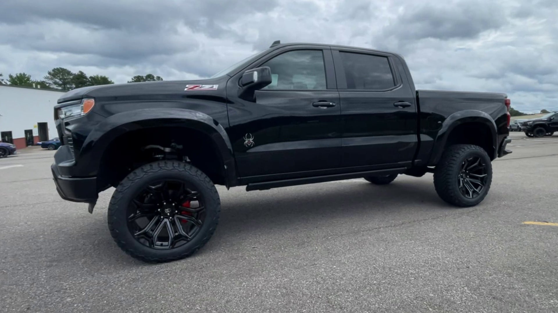 Vehicle Image 4