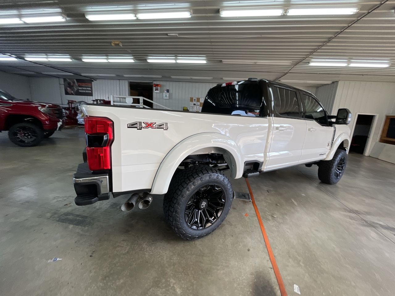 Vehicle Image 8