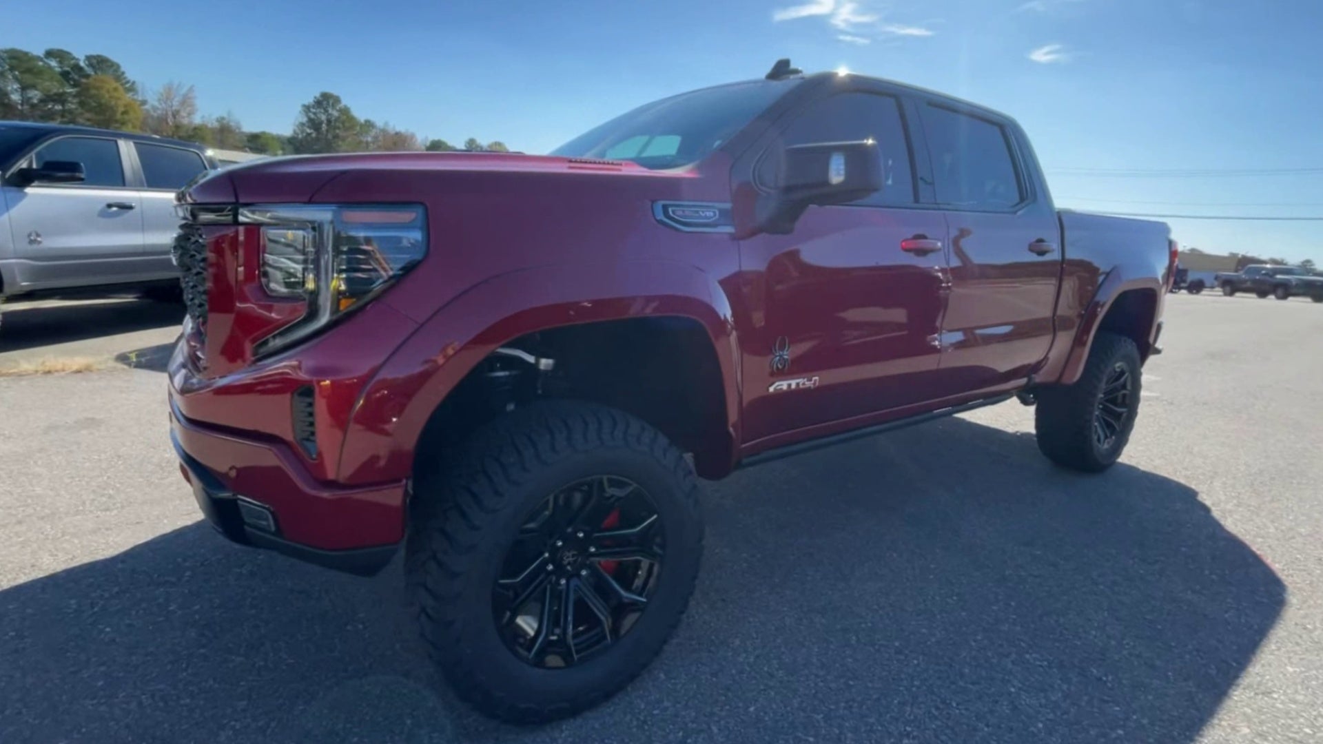 Vehicle Image 4