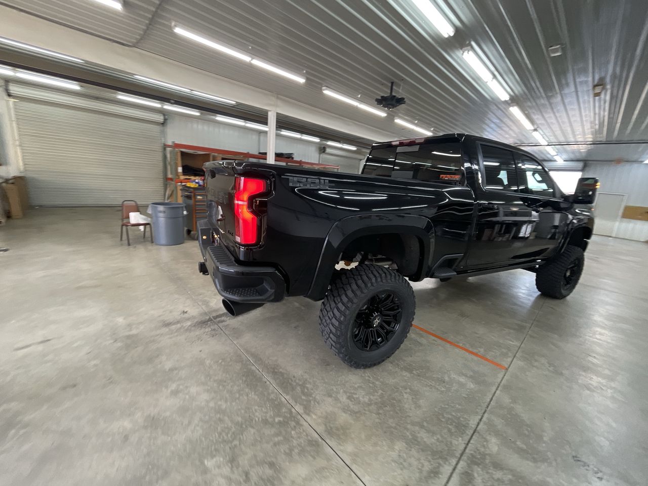 Vehicle Image 8