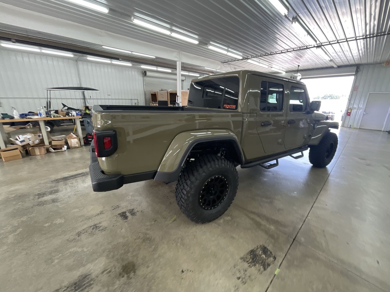 Vehicle Image 7