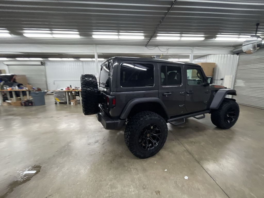 Vehicle Image 8