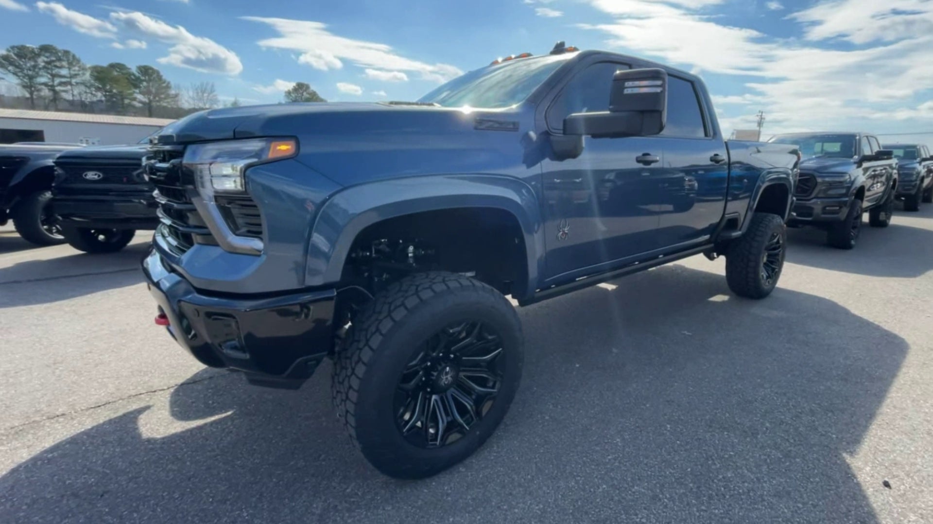Vehicle Image 4