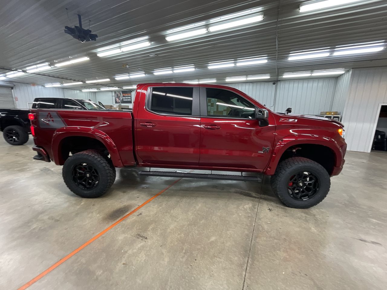 Vehicle Image 9