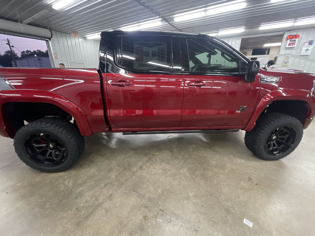 Vehicle Image 8