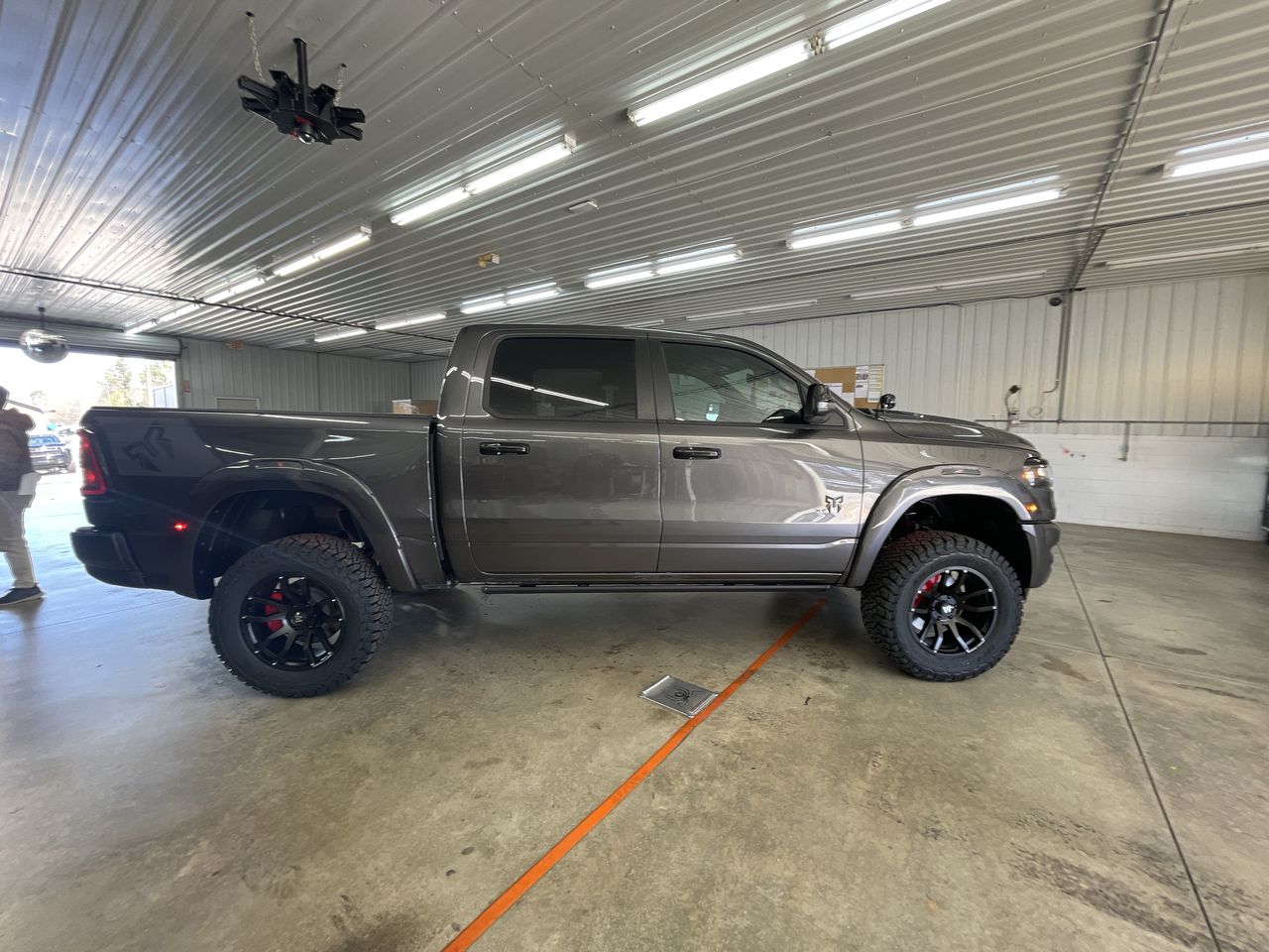 Vehicle Image 9