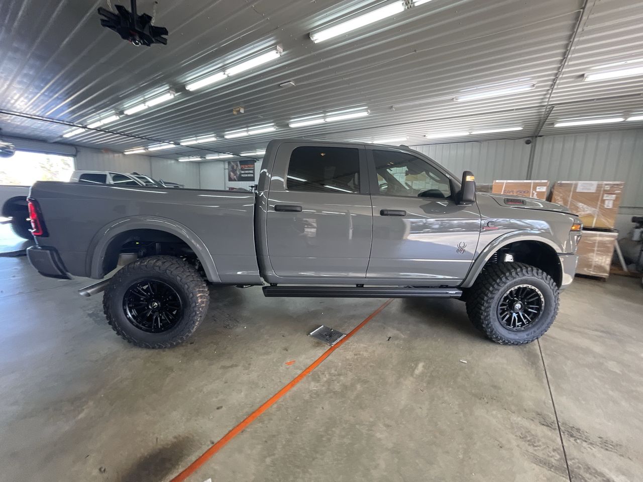 Vehicle Image 9