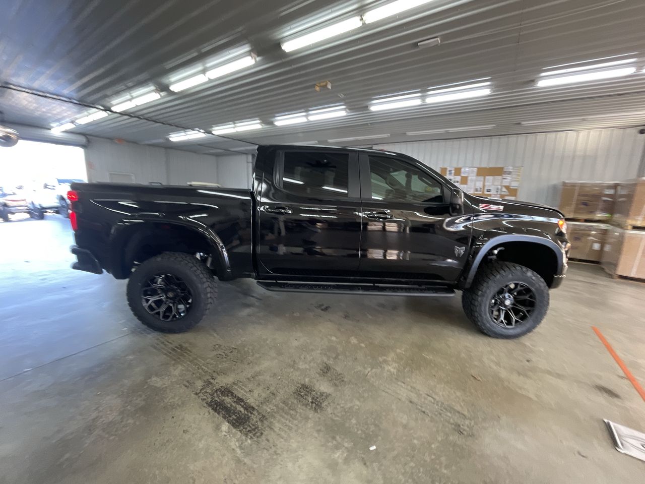 Vehicle Image 9