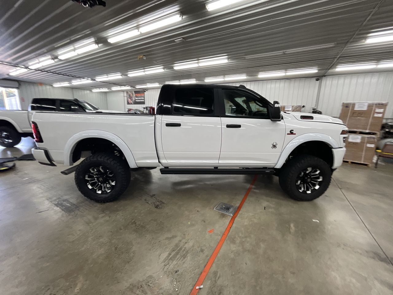 Vehicle Image 8