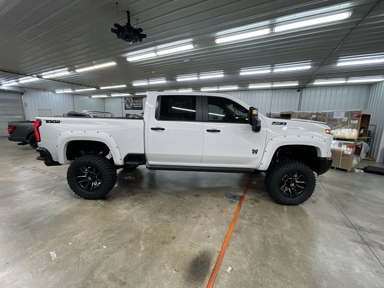 Vehicle Image 9
