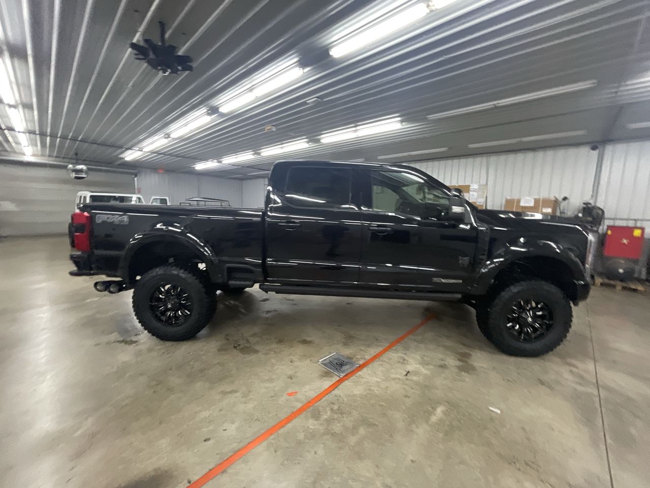 Vehicle Image 9