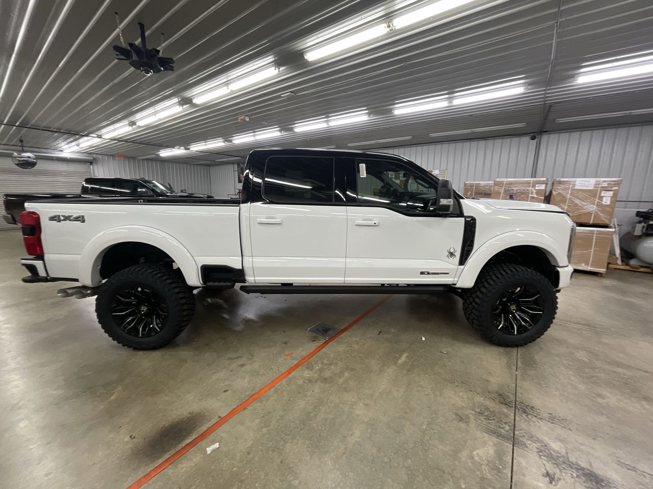 Vehicle Image 9