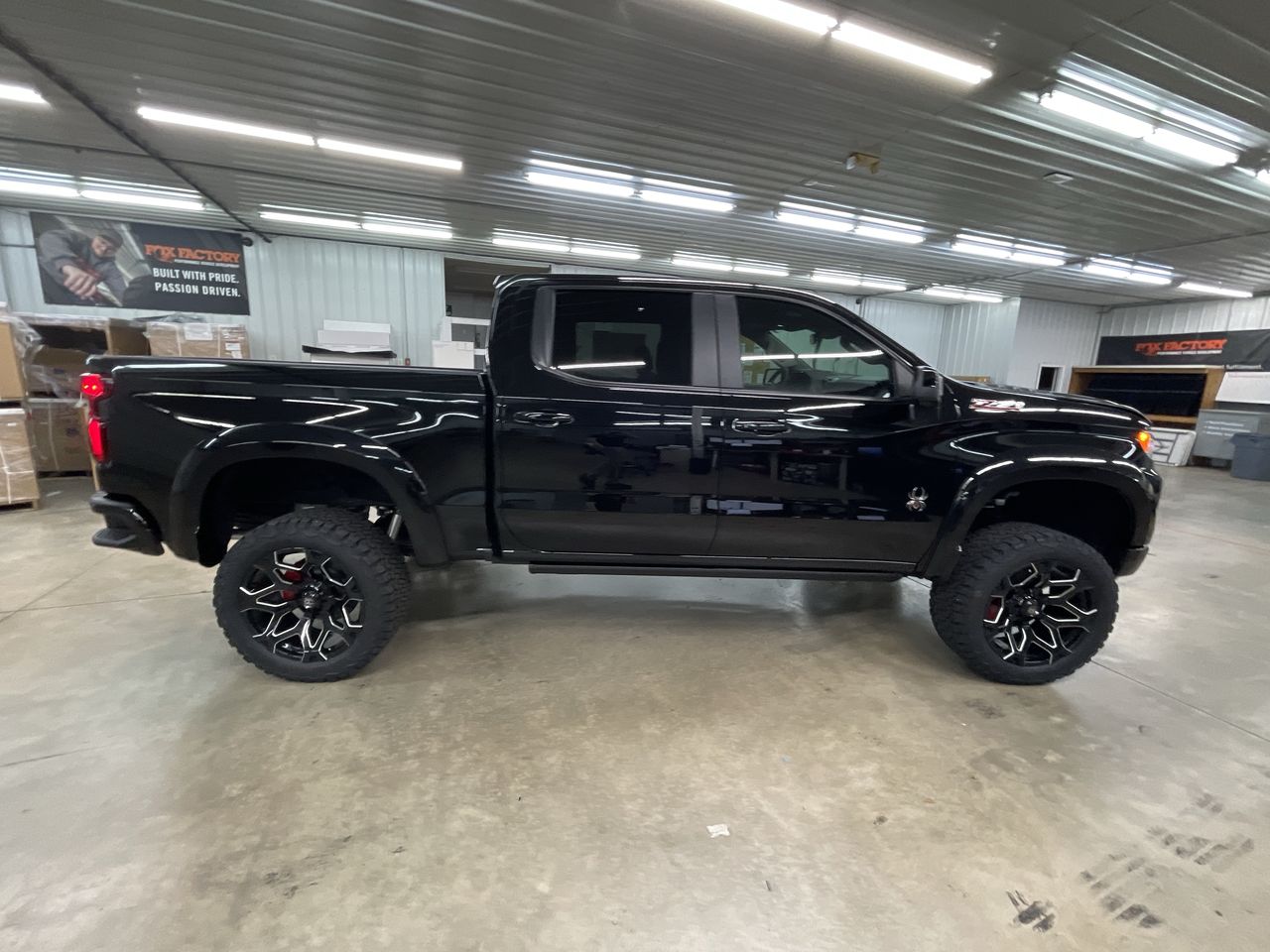 Vehicle Image 9