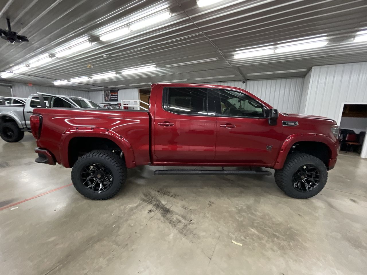 Vehicle Image 9