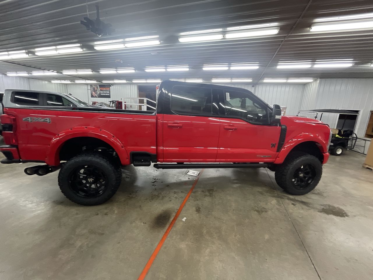 Vehicle Image 9