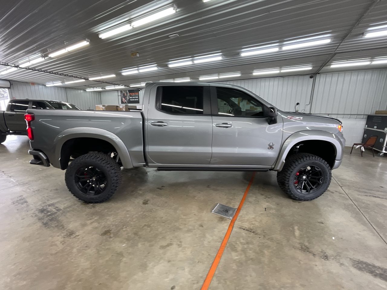 Vehicle Image 9