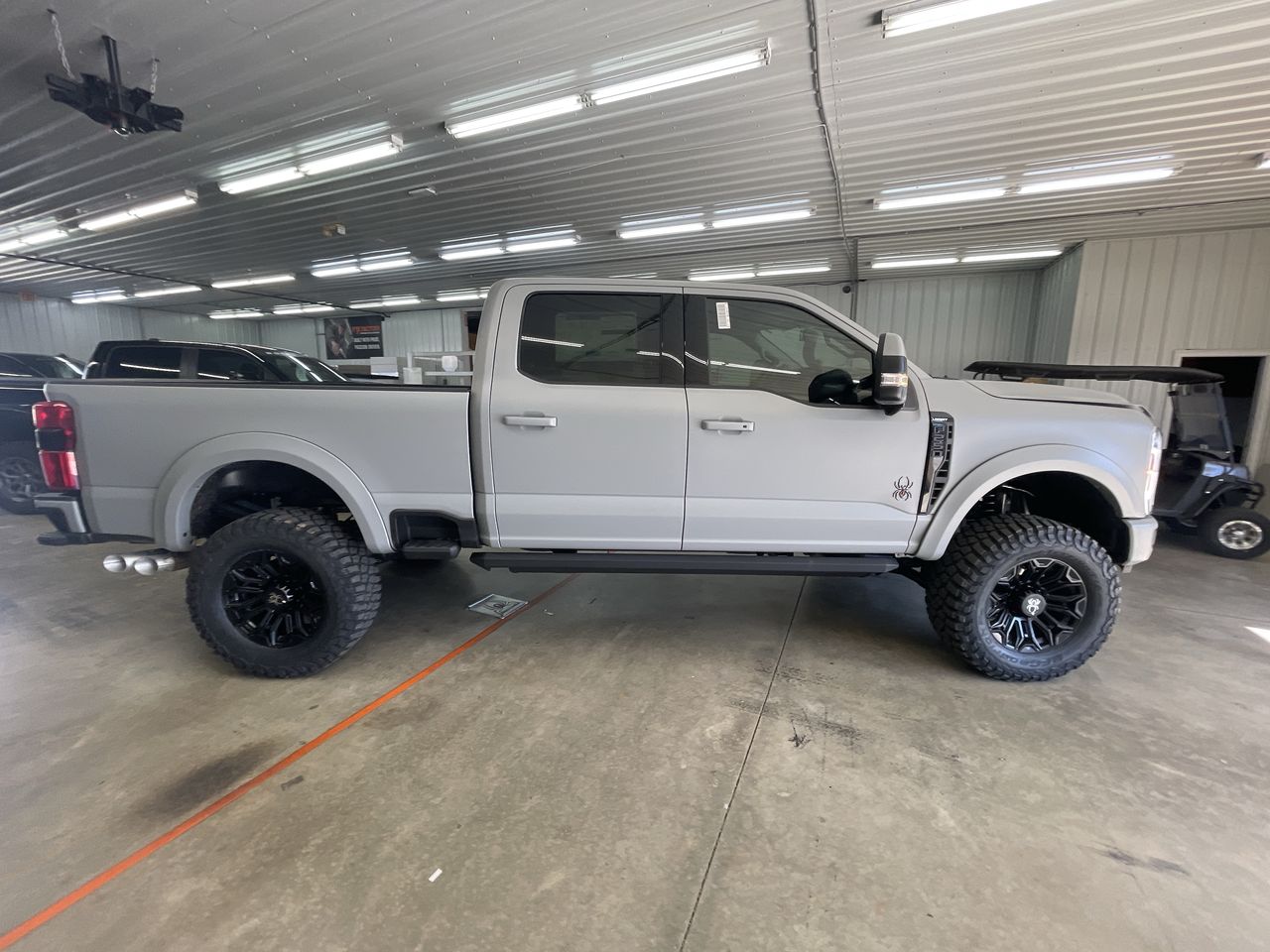 Vehicle Image 9