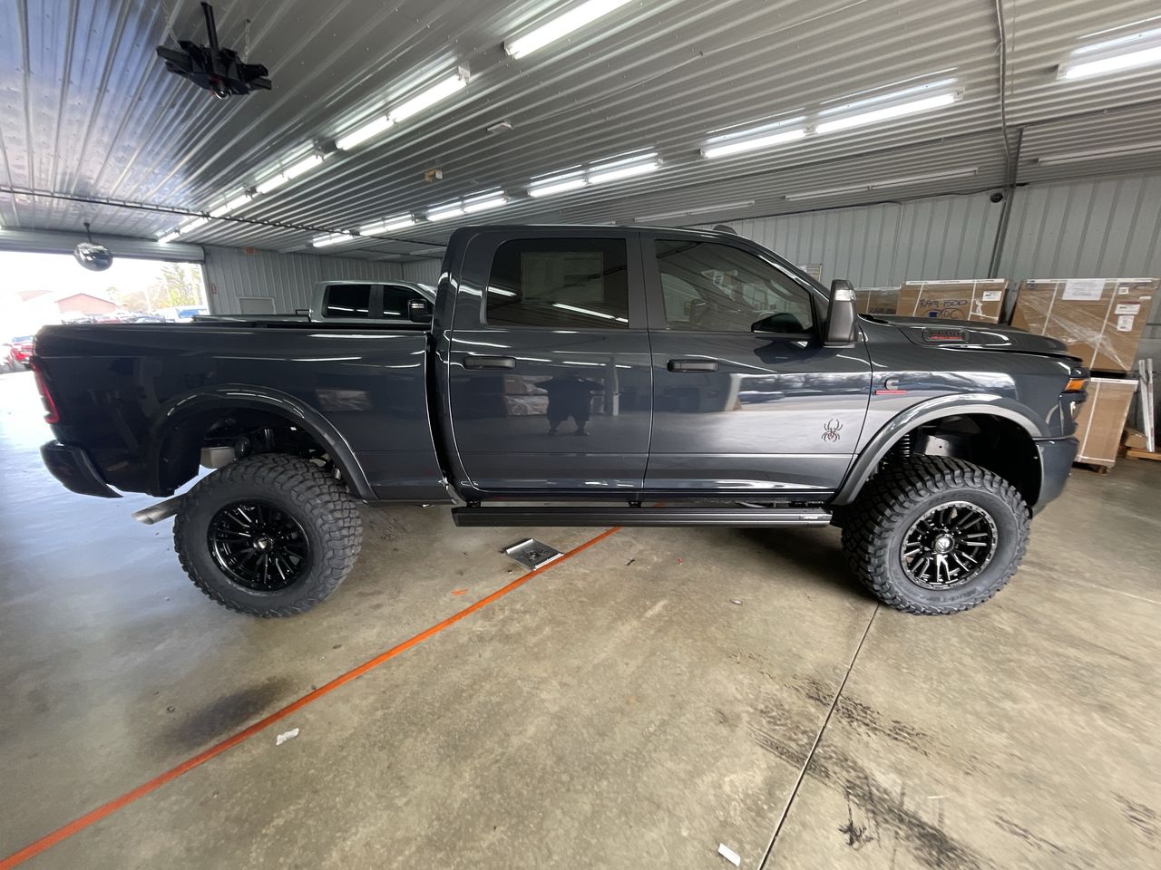 Vehicle Image 9