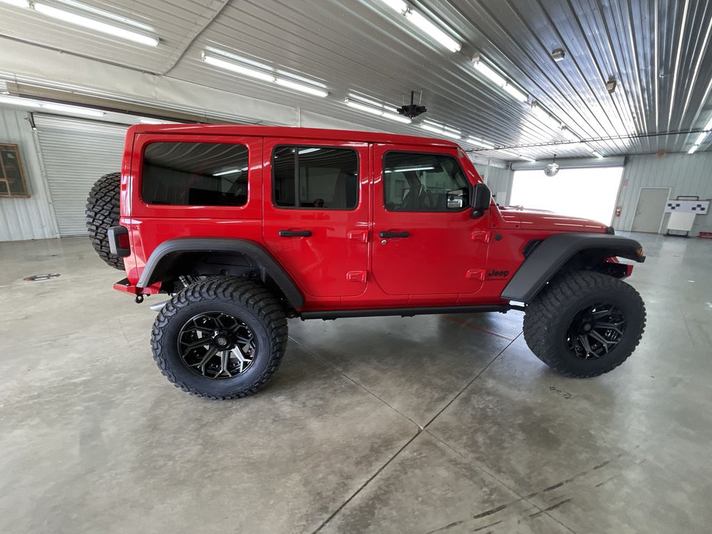 Vehicle Image 9