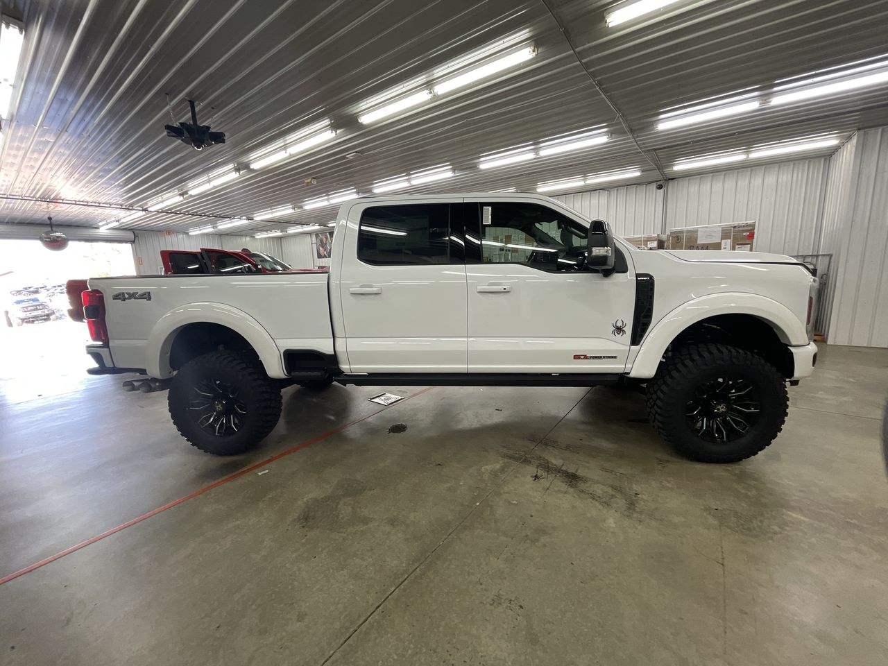 Vehicle Image 9