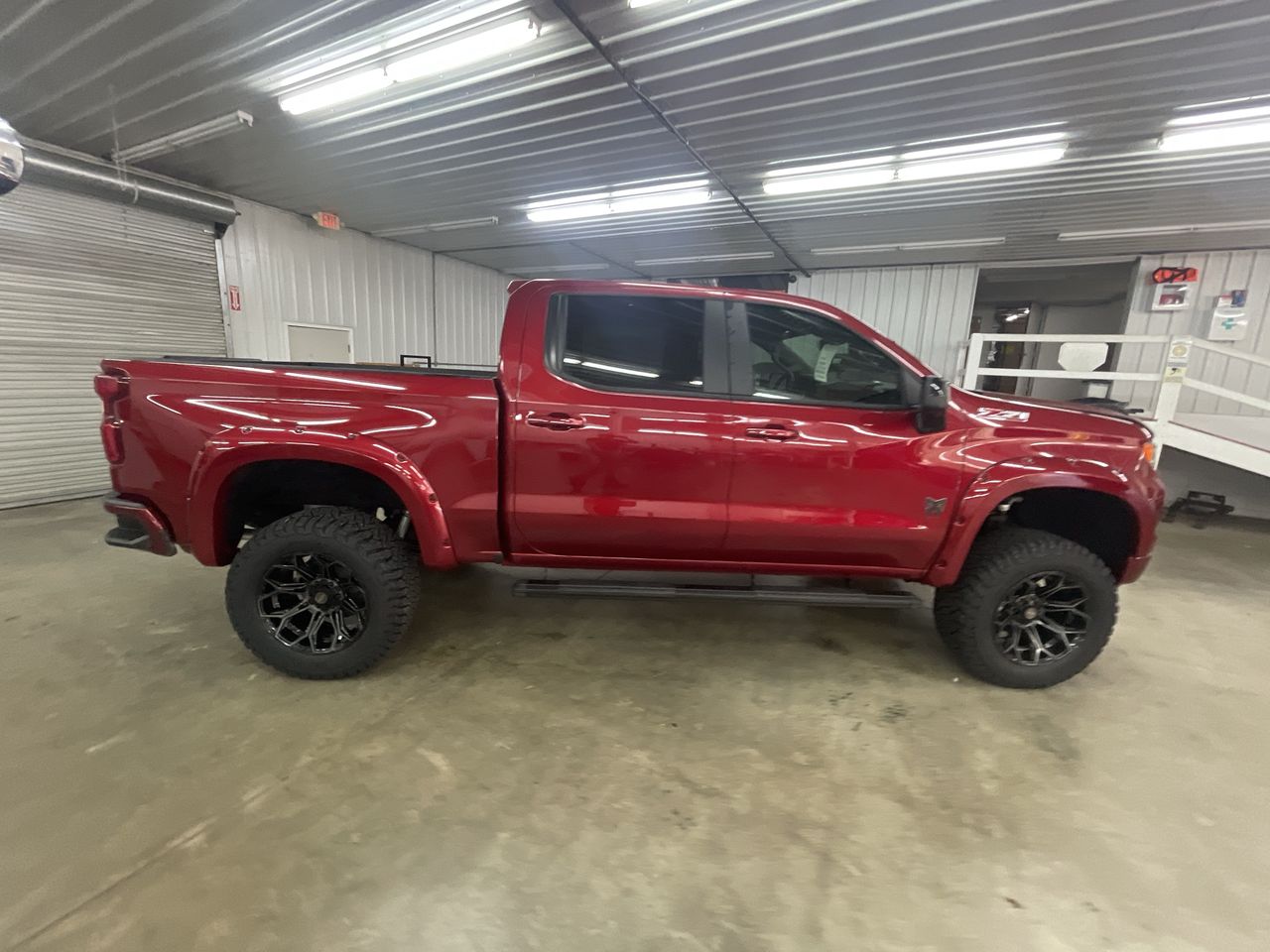 Vehicle Image 9