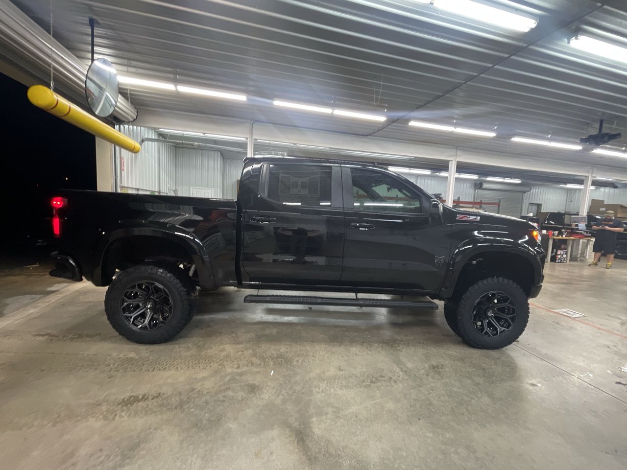 Vehicle Image 9