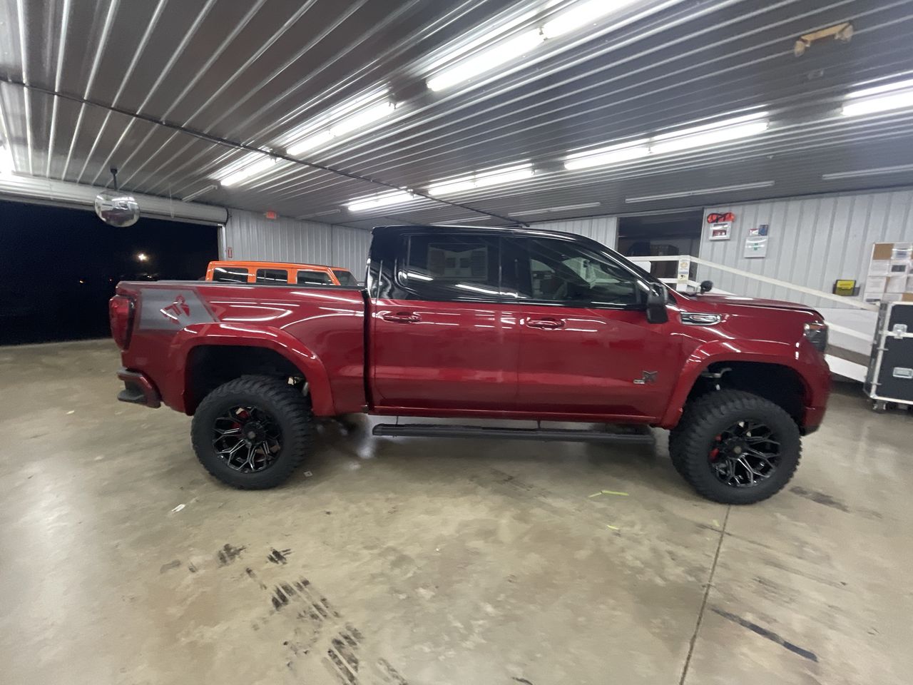 Vehicle Image 9