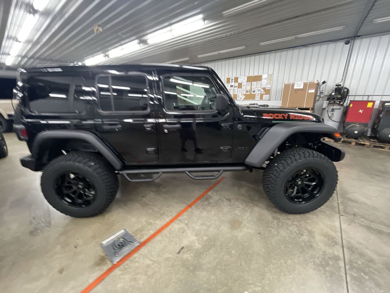 Vehicle Image 8