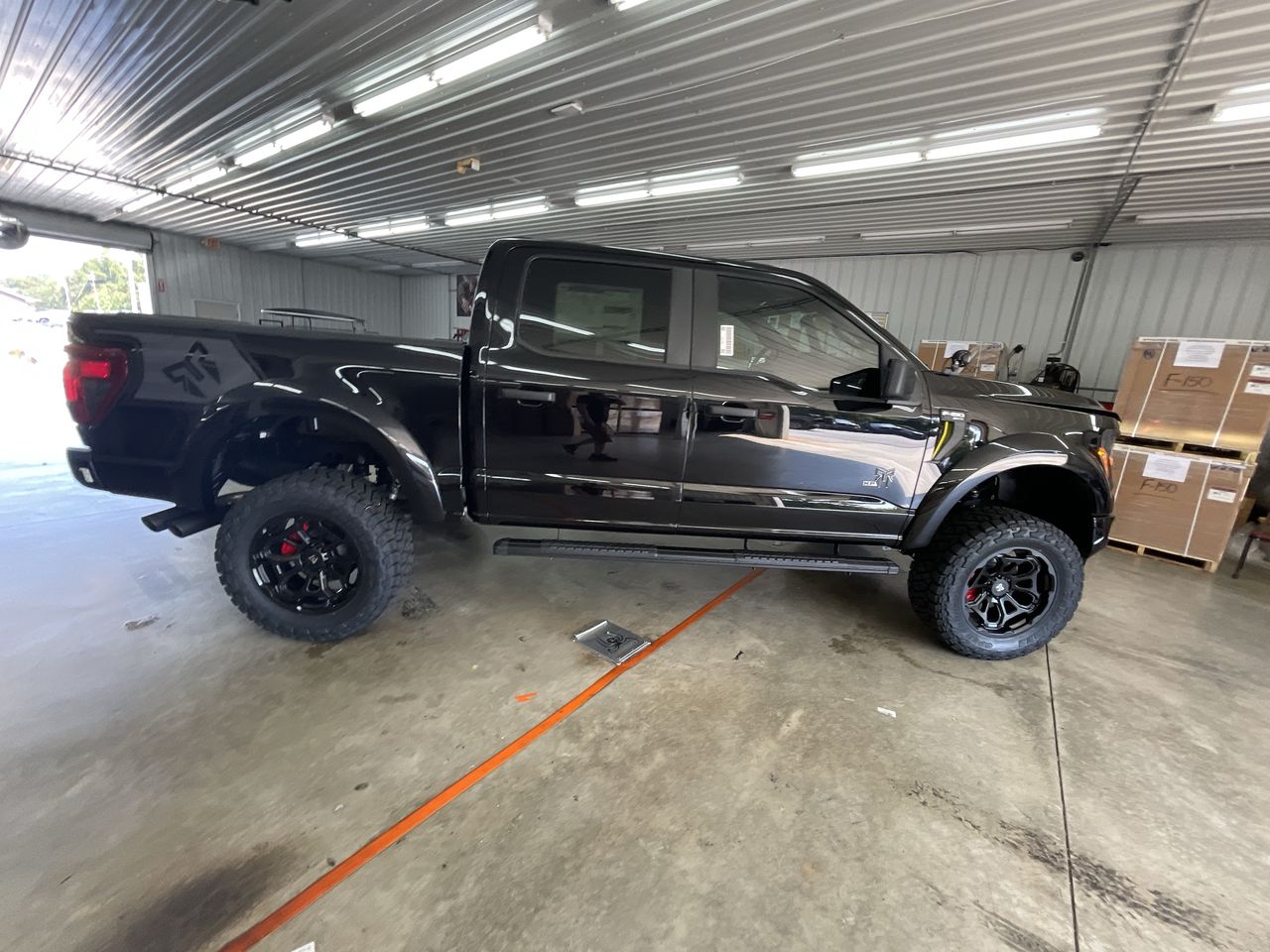 Vehicle Image 8