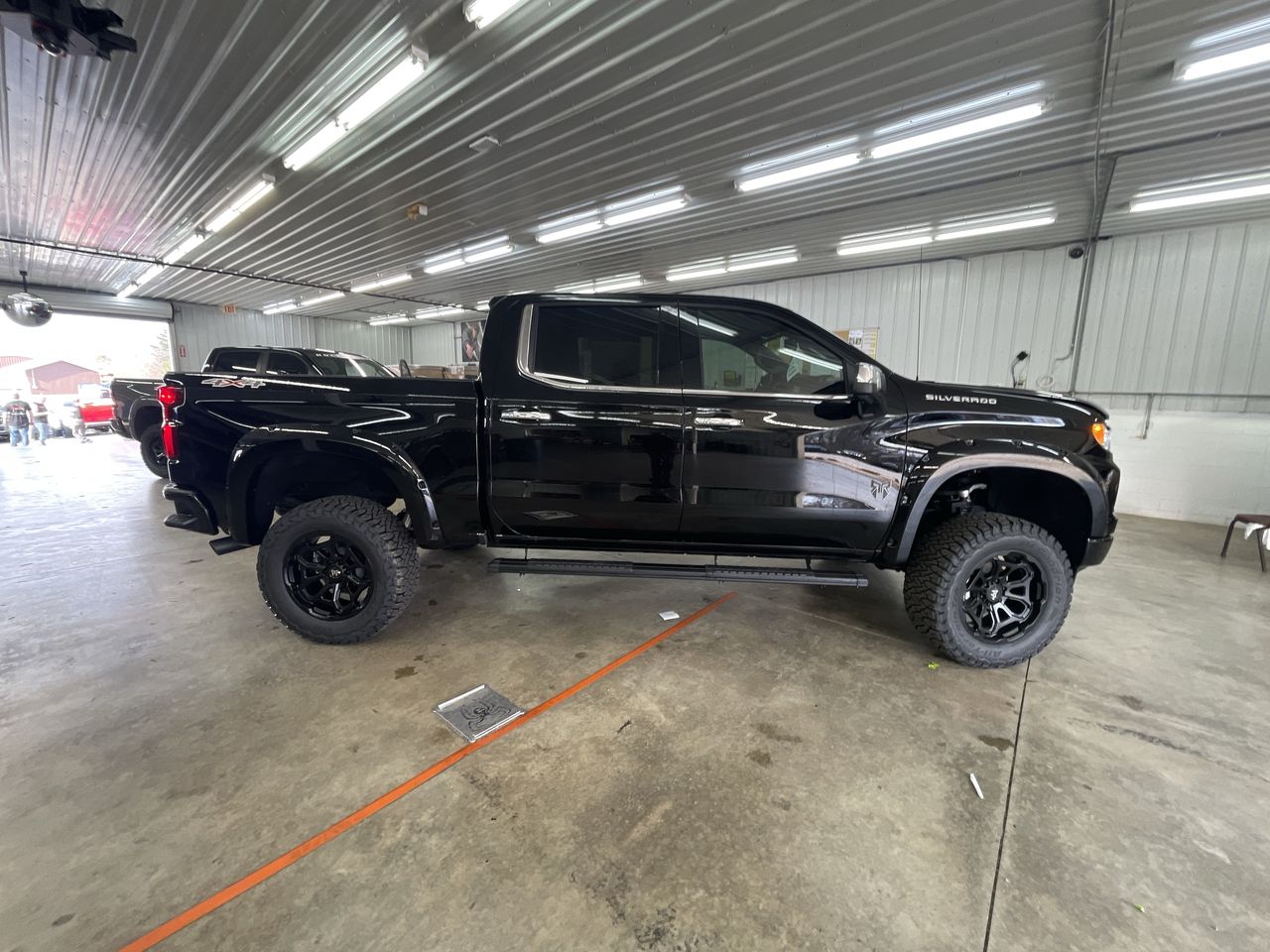 Vehicle Image 9