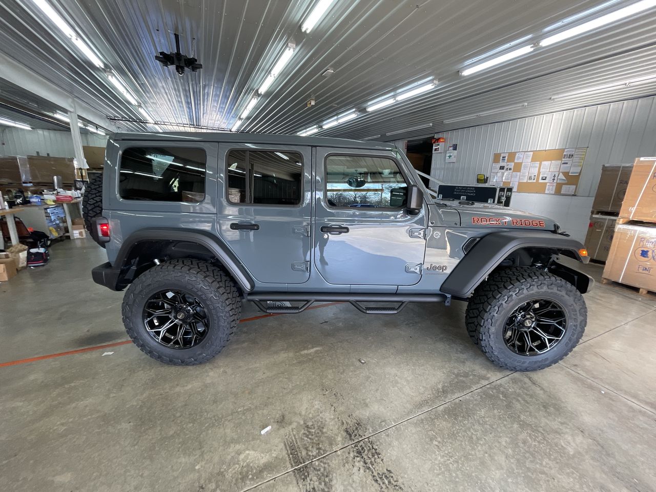 Vehicle Image 9