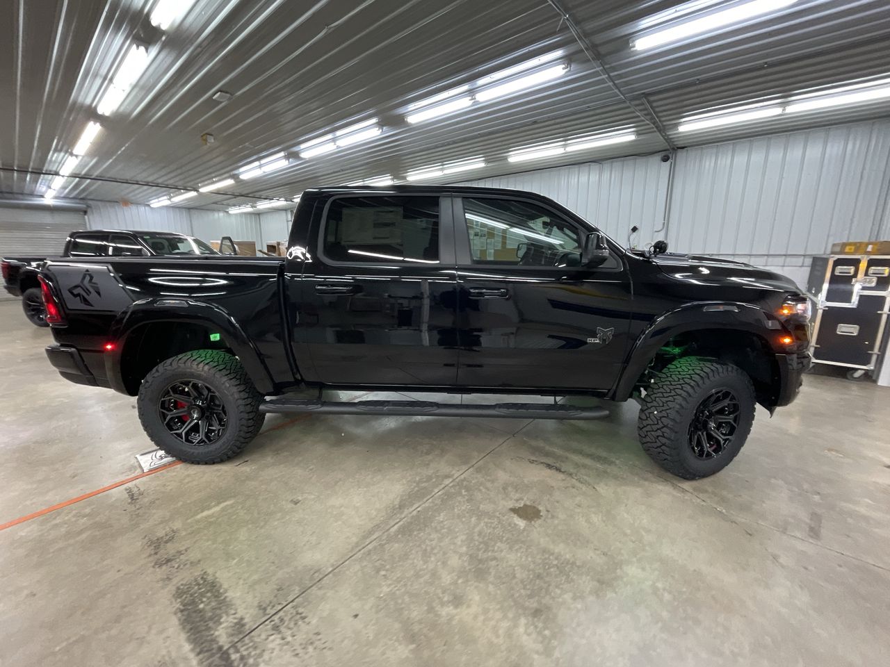 Vehicle Image 9