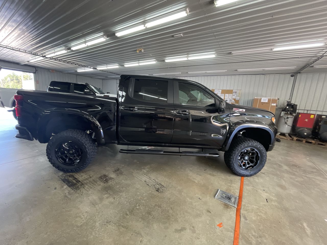 Vehicle Image 8