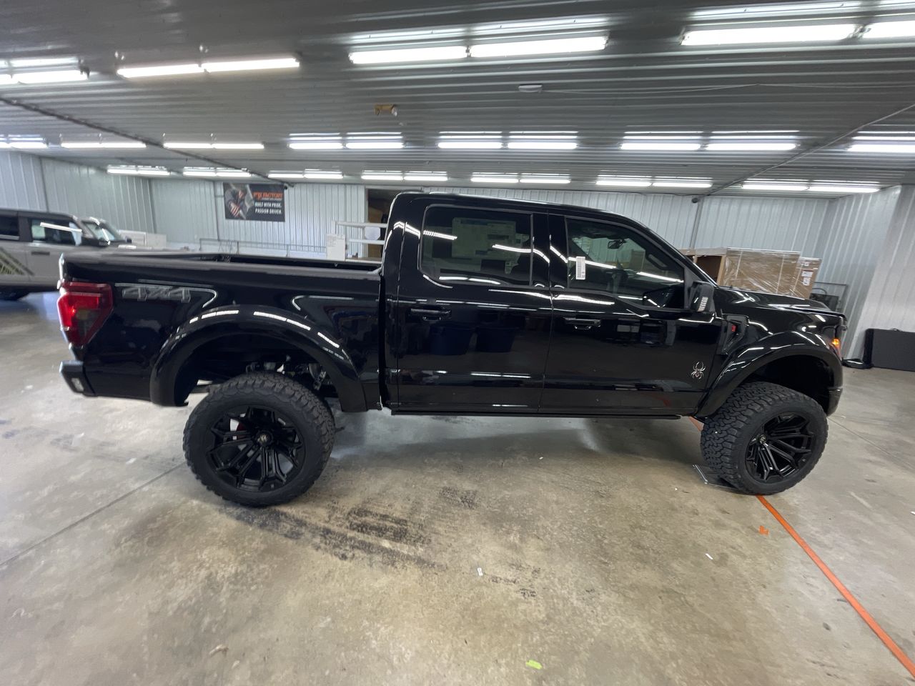 Vehicle Image 9