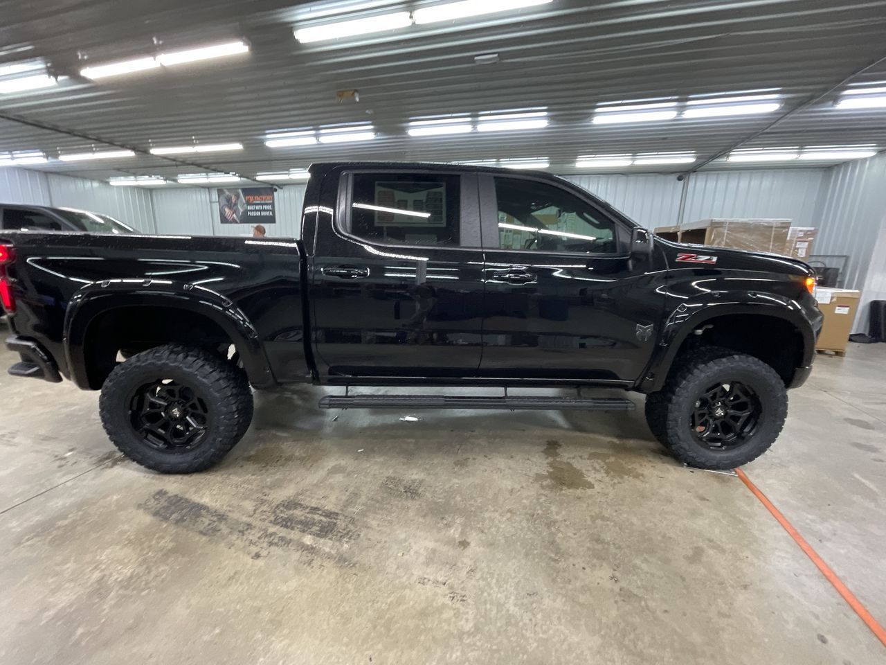 Vehicle Image 9