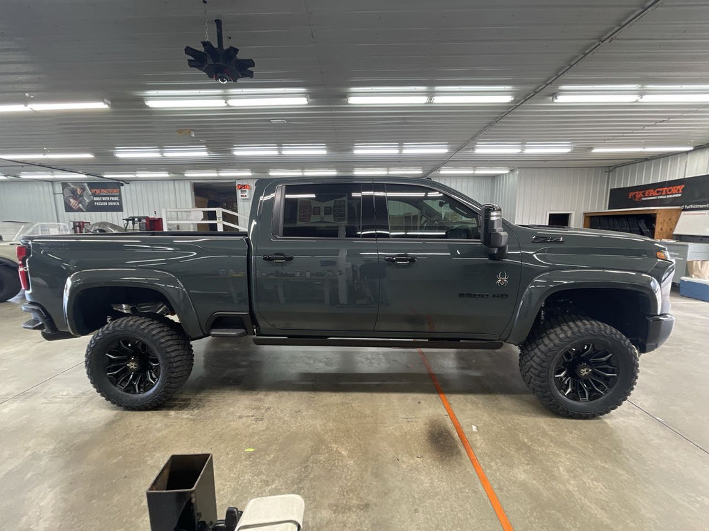 Vehicle Image 9