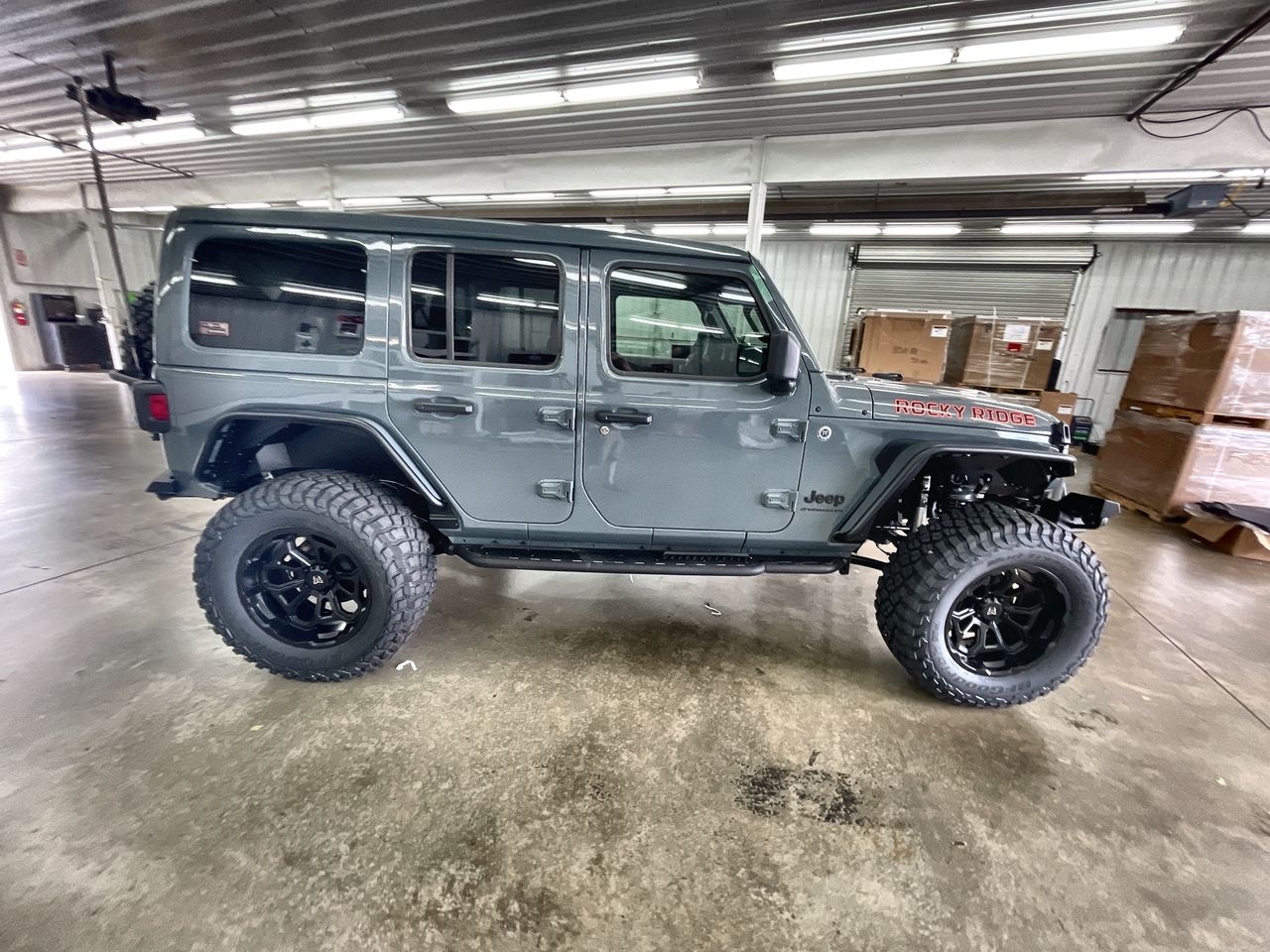 Vehicle Image 9
