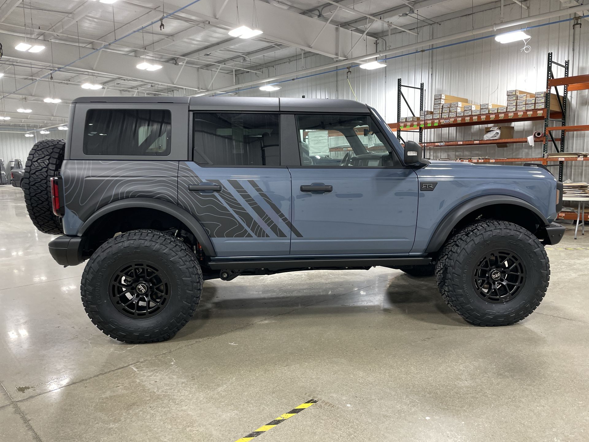 Vehicle Image 9