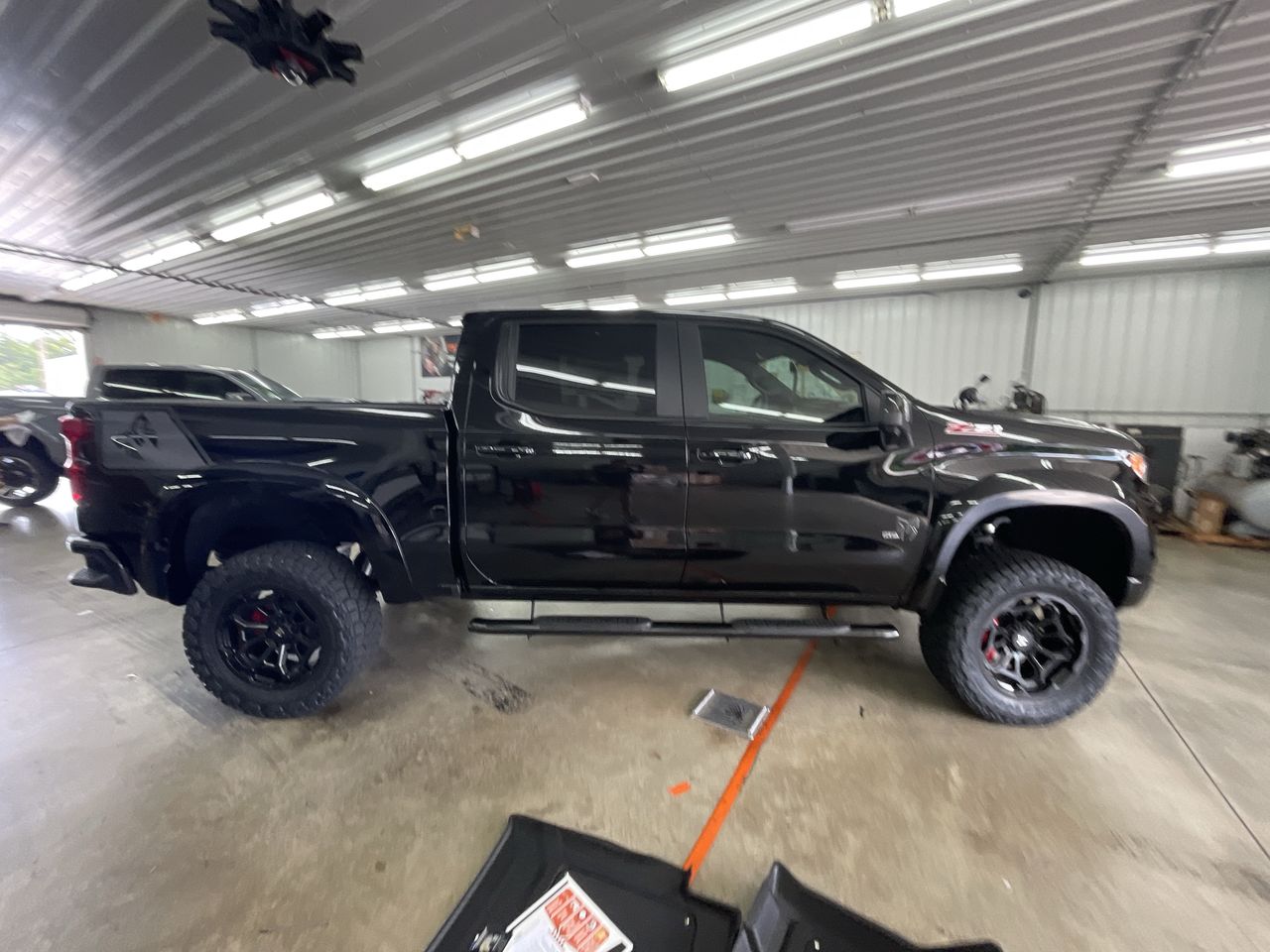 Vehicle Image 8